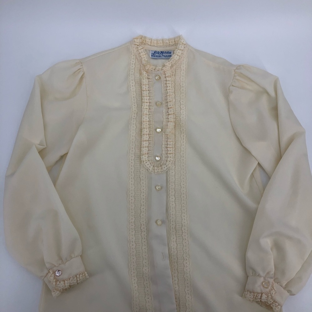 🎈 Vintage Lady Holiday Long Sleeve Lace Blouse